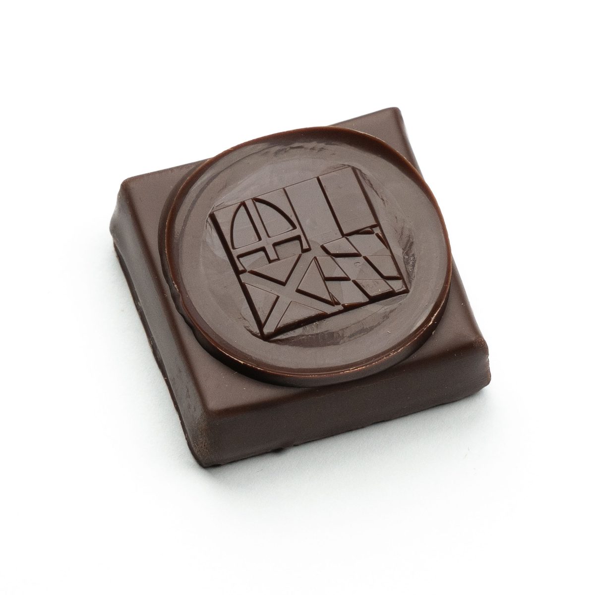 Praline mit Schokoladensiegel zum Jubiläum 1300 Jahre Korbinian in Freising